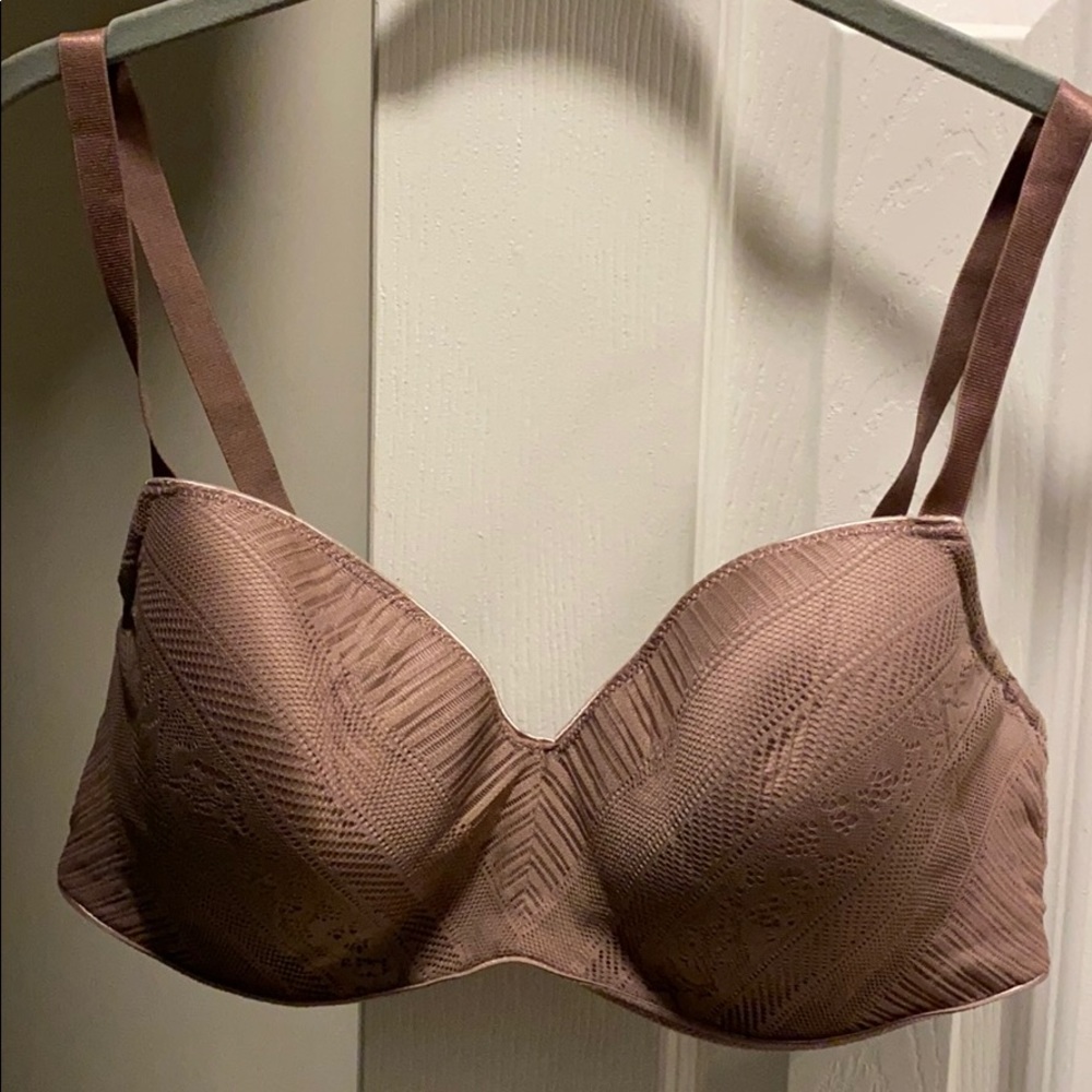 Third Love EveryDay Lace tshirt bra. 36D